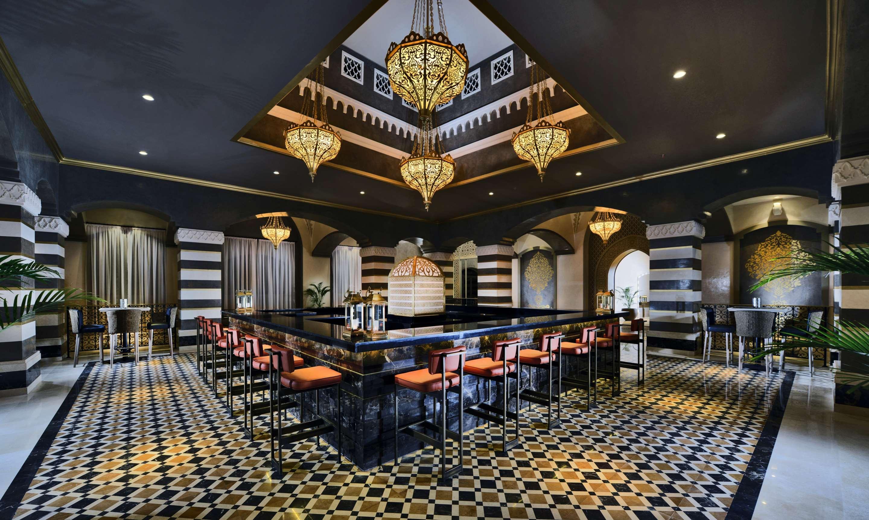 Steigenberger Alcazar Hotel Sharm el-Sheikh Bagian luar foto The bar at the hotel